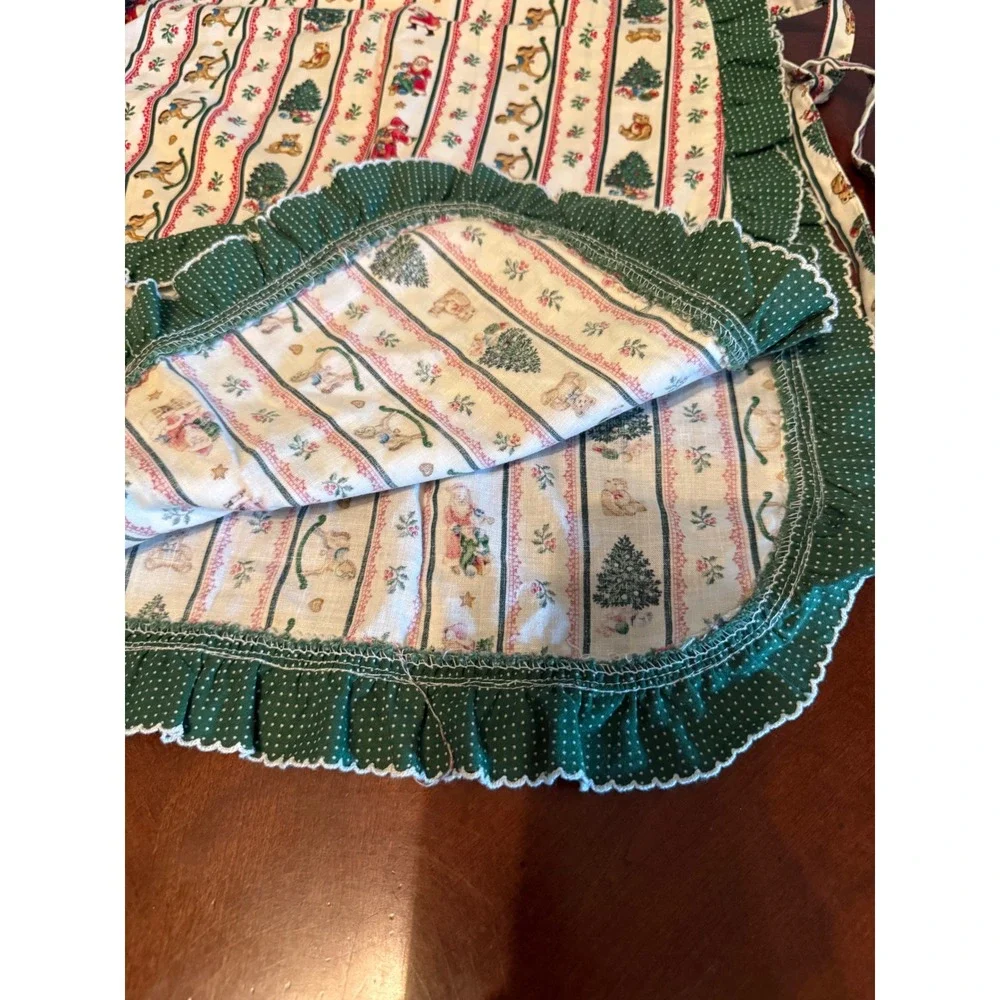 Vintage Christmas Pinafore Apron Santa Tree Teddy Bear Ruffle Green Polka Dot